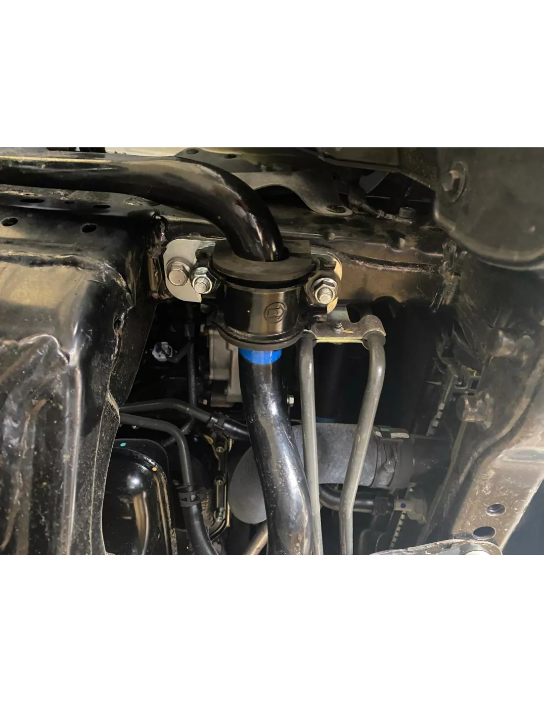 Kit modification ancrages barre stabilisatrice avant pour Toyota