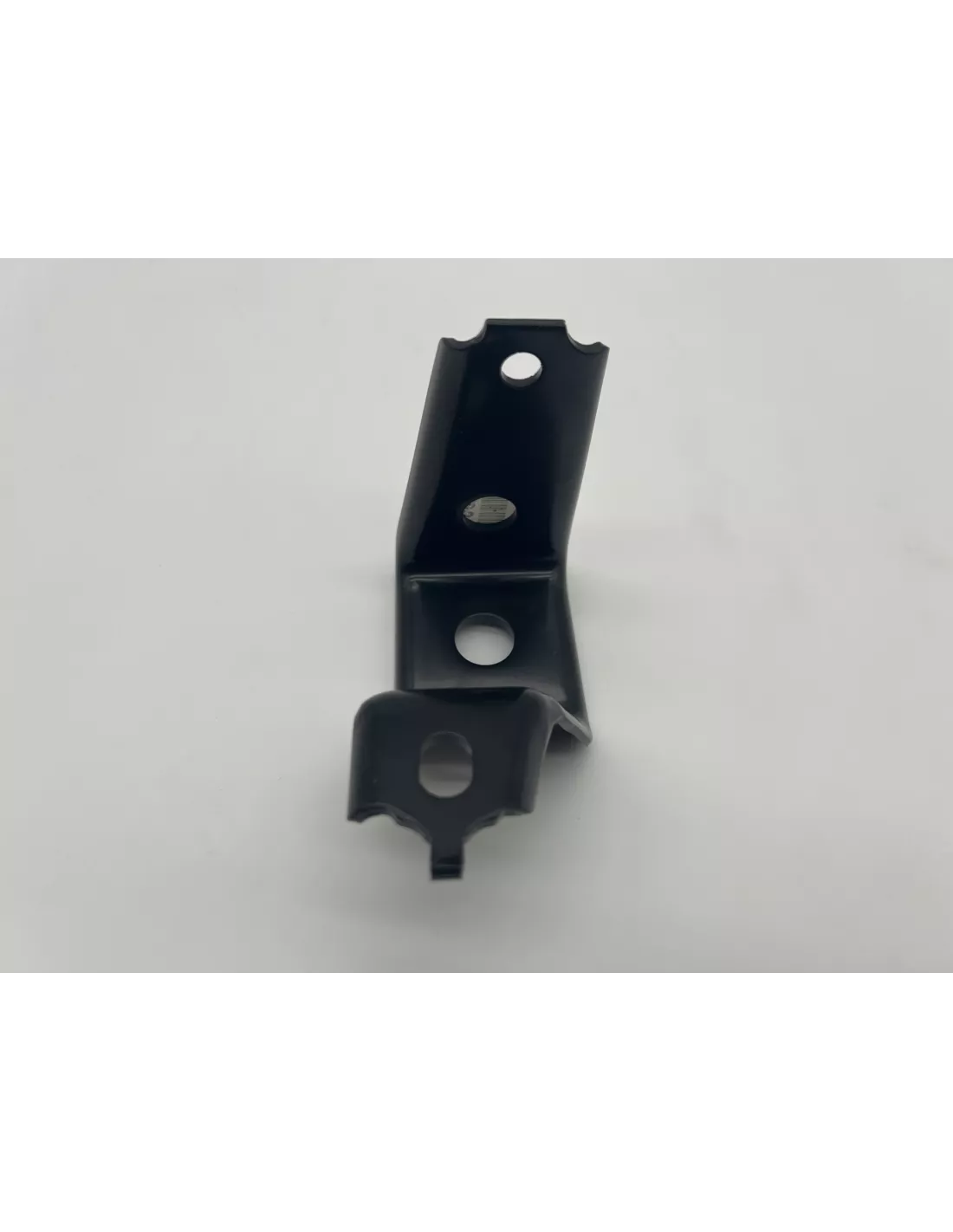 Support droit de biellette de barre stabilisatrice arrière côté