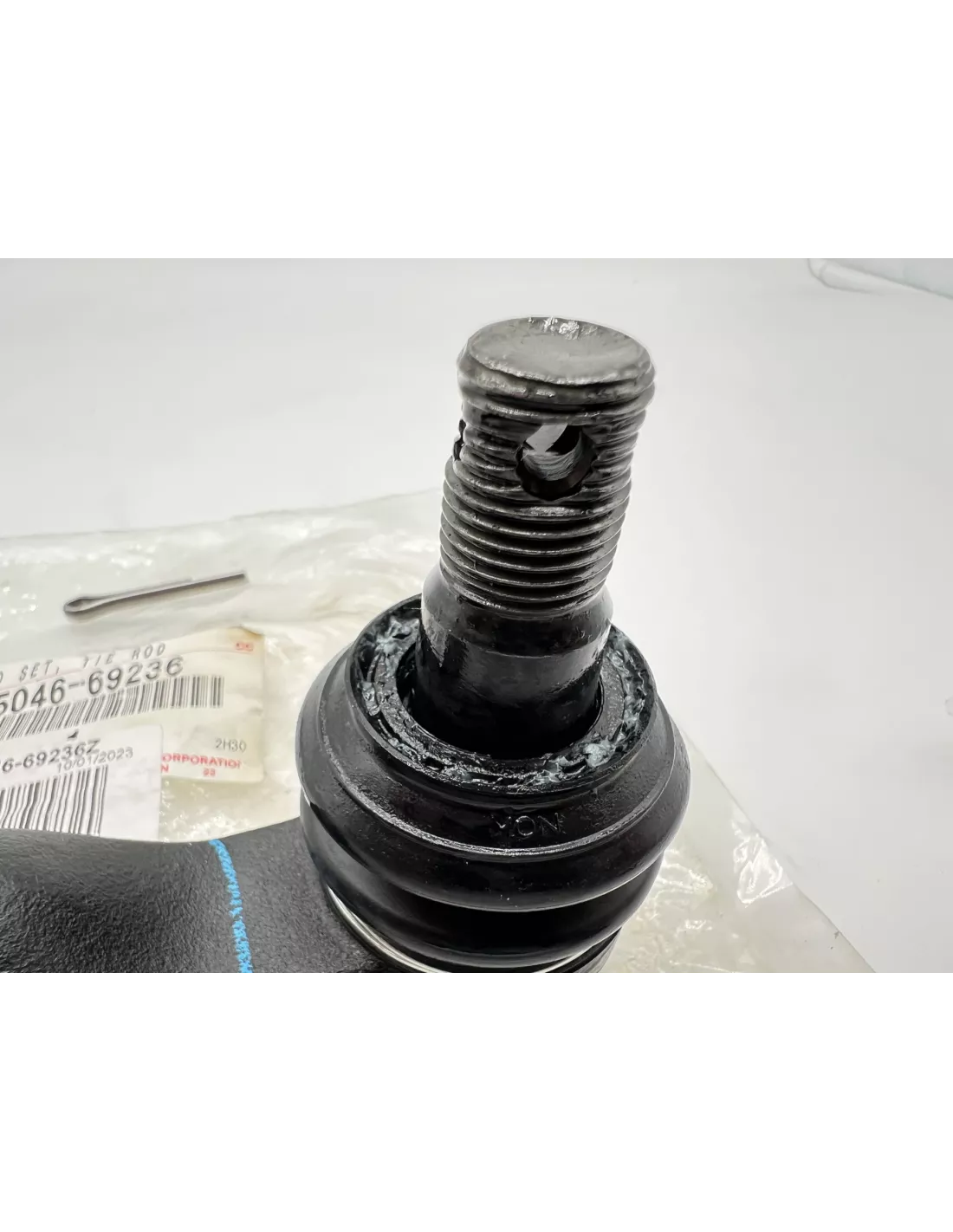 Rotule crémaillère de direction droite pour VDJ200 TOYOTA -
