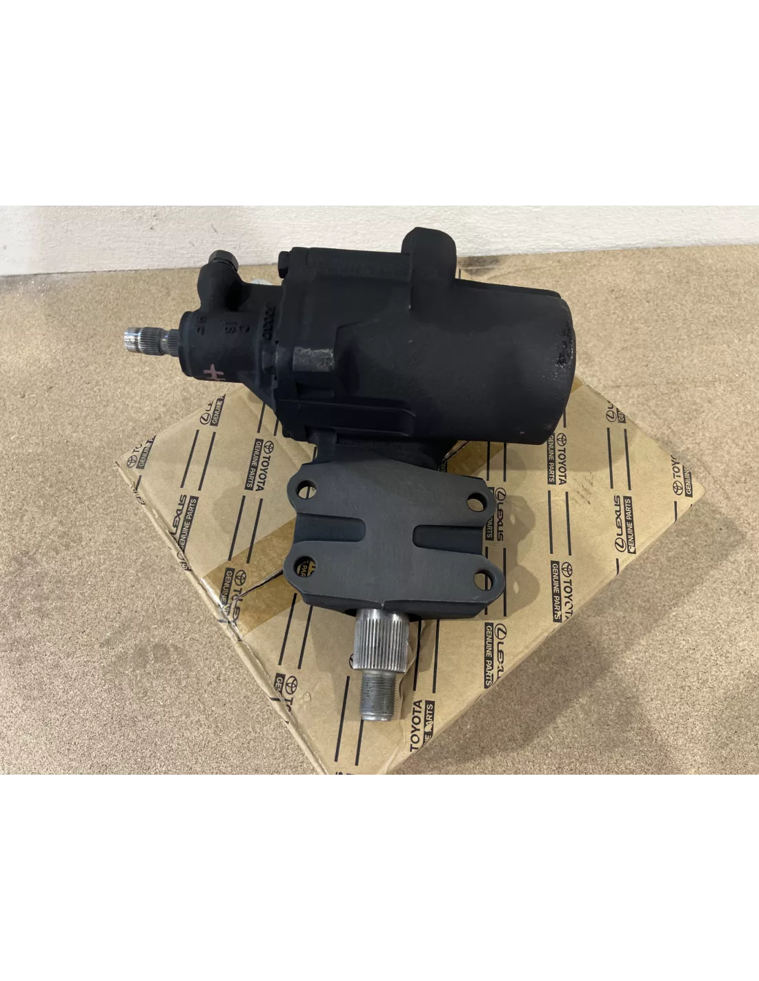 Boitier de direction assistée pour Toyota HDJ80 TOYOTA - accessoire