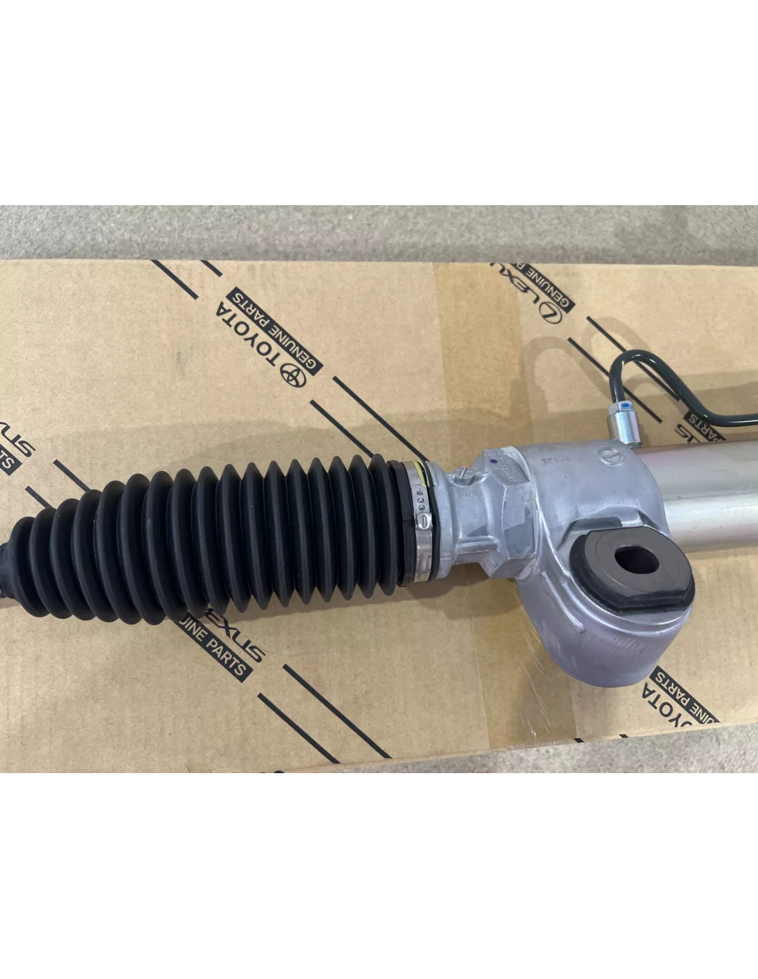 Crémaillère de direction pour Hilux Revo - Livrée sans rotules TOYOTA