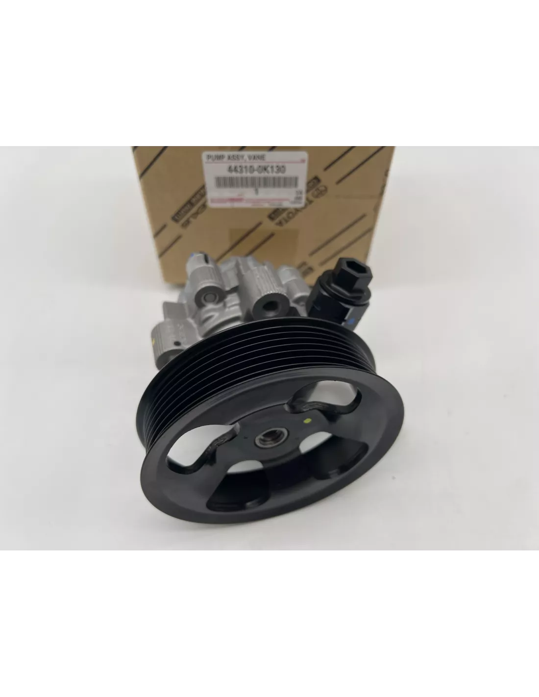 Pompe de direction assistée pour Hilux Revo TOYOTA - accessoire 4x4