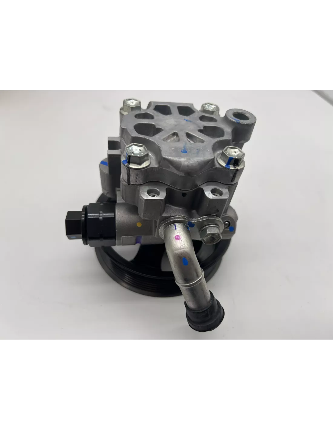 Pompe de direction assistée pour Hilux Revo TOYOTA - accessoire 4x4
