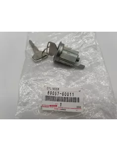 Barillet de contact avec 2 clefs BJ4 HJ4 - Position glow TOYOTA -
