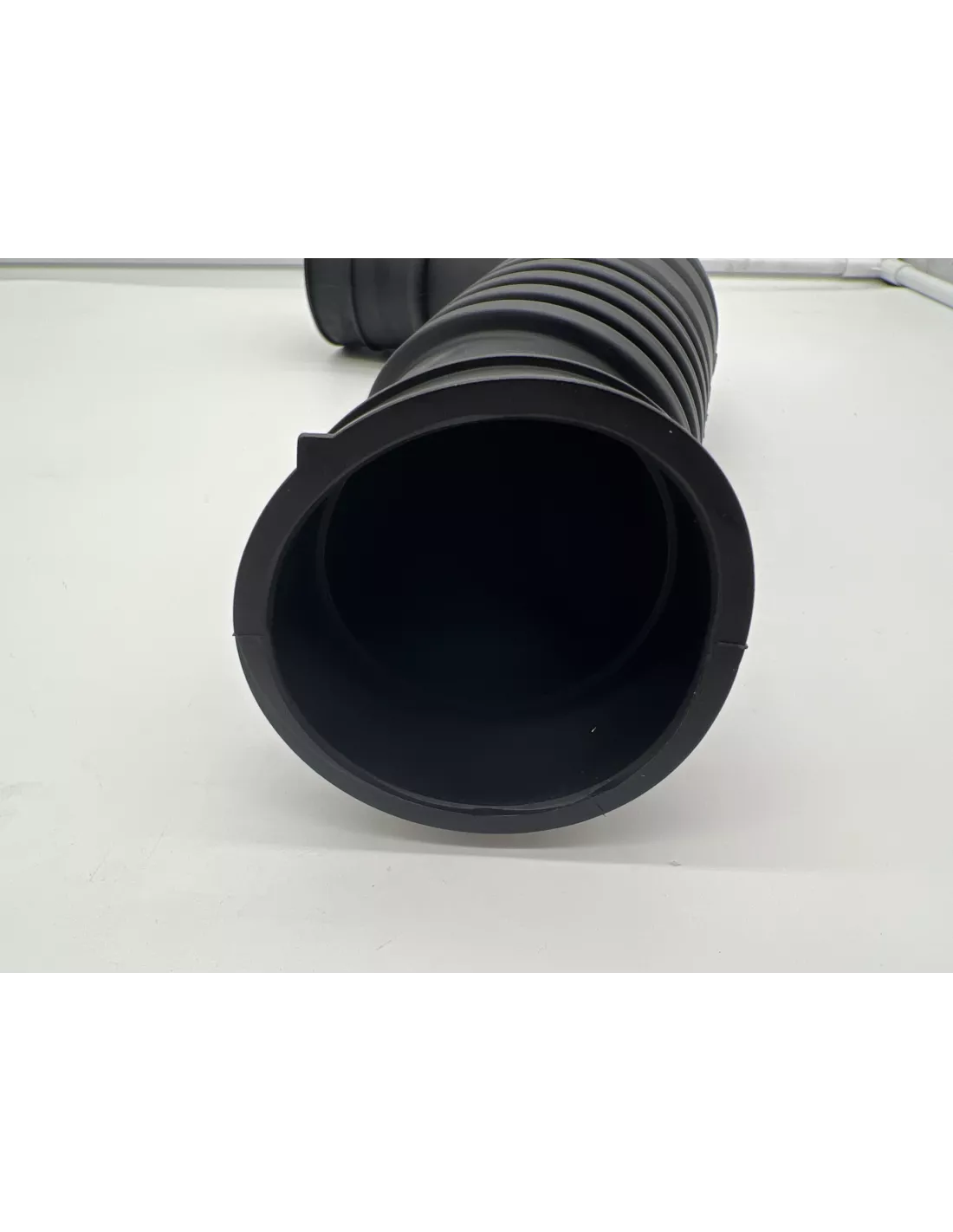Durite accordéon entre boite à air et turbo Hilux Vigo 2012+ TOYOTA -