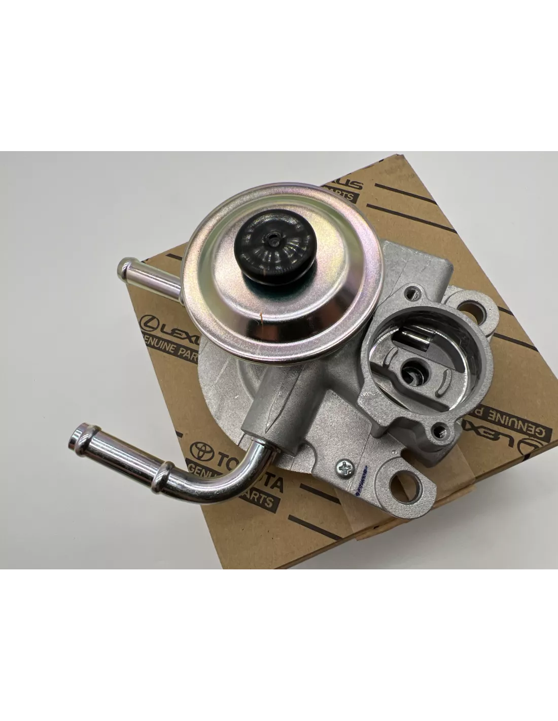 Support filtre gasoil avec emplacement réchauffeur KDJ150 KDJ155