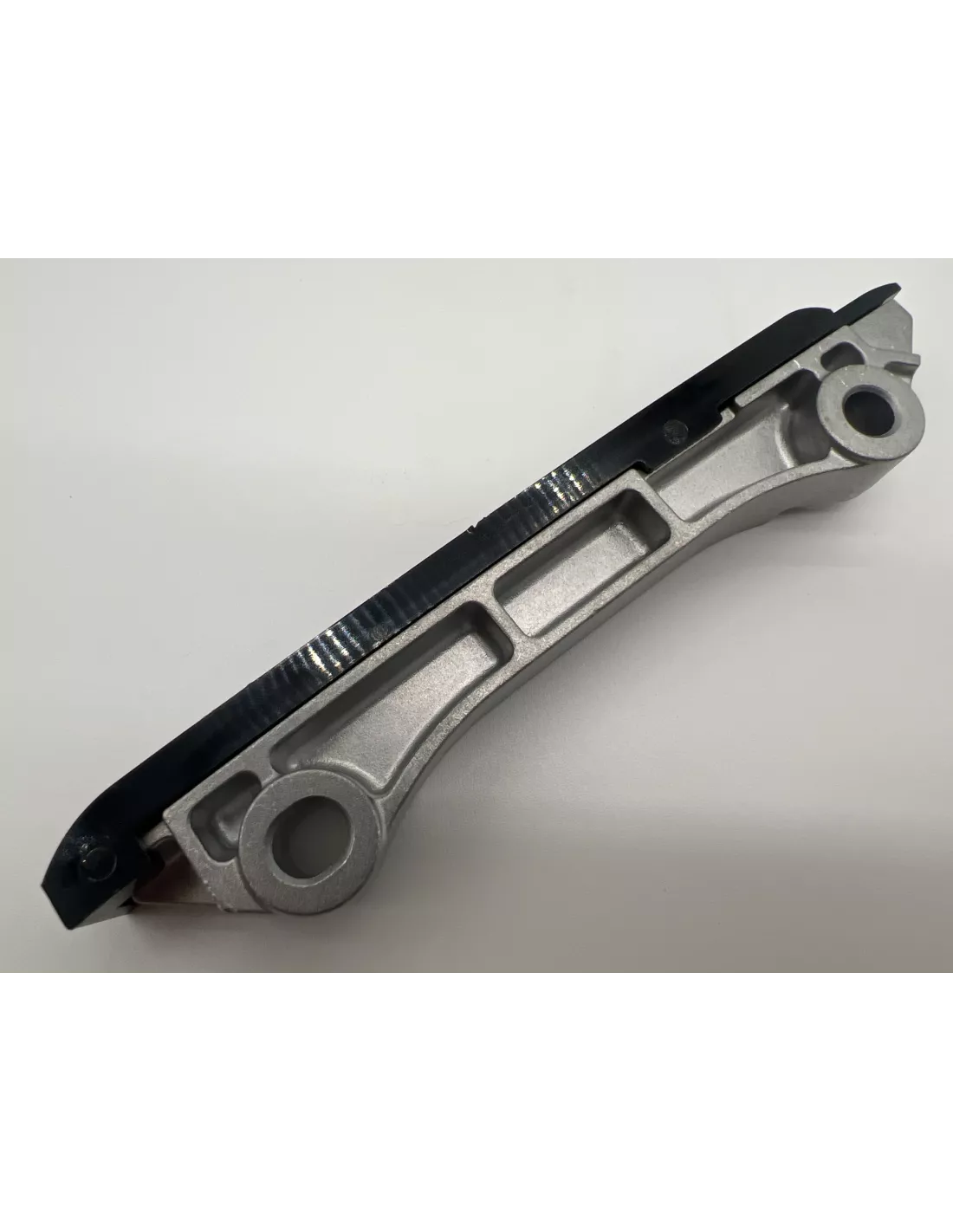 Guide amortisseur de vibration chaine distribution VDJ200 TOYOTA -