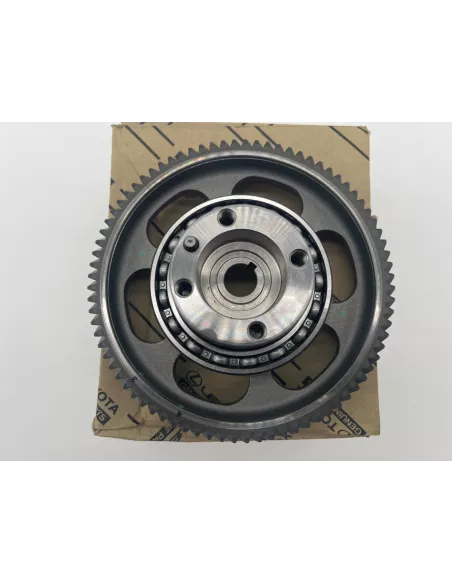 Pignon de pompe à injection dans carter de distribution KDJ12 166cv