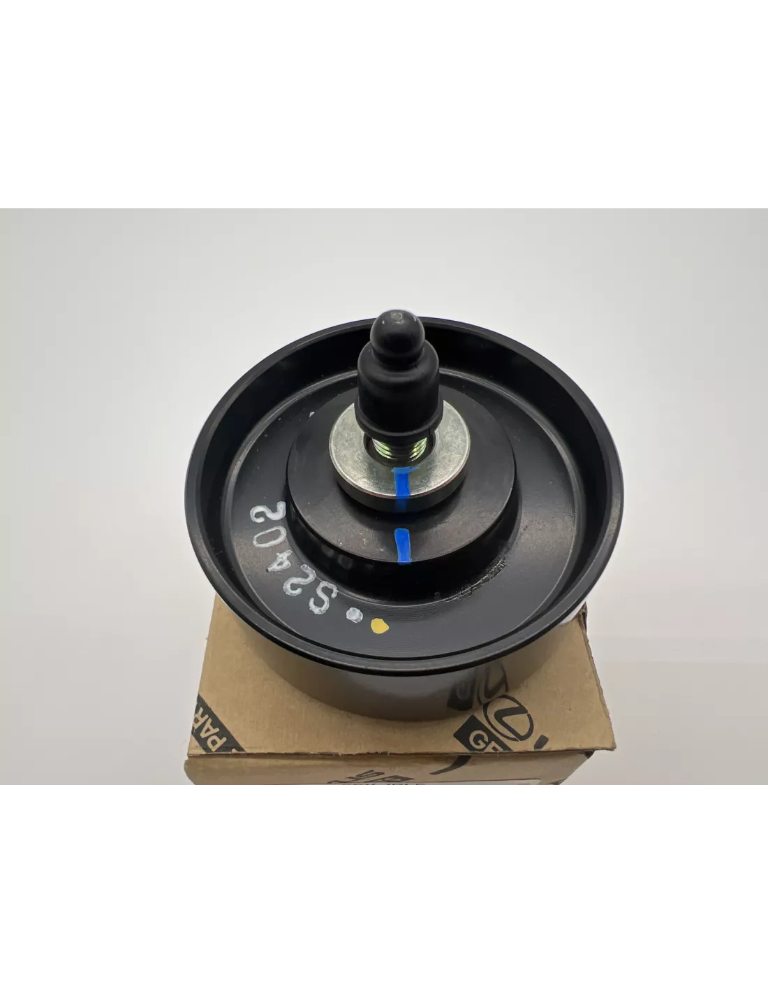 Galet enrouleur de courroie accessoire Hilux Vigo TOYOTA - accessoire