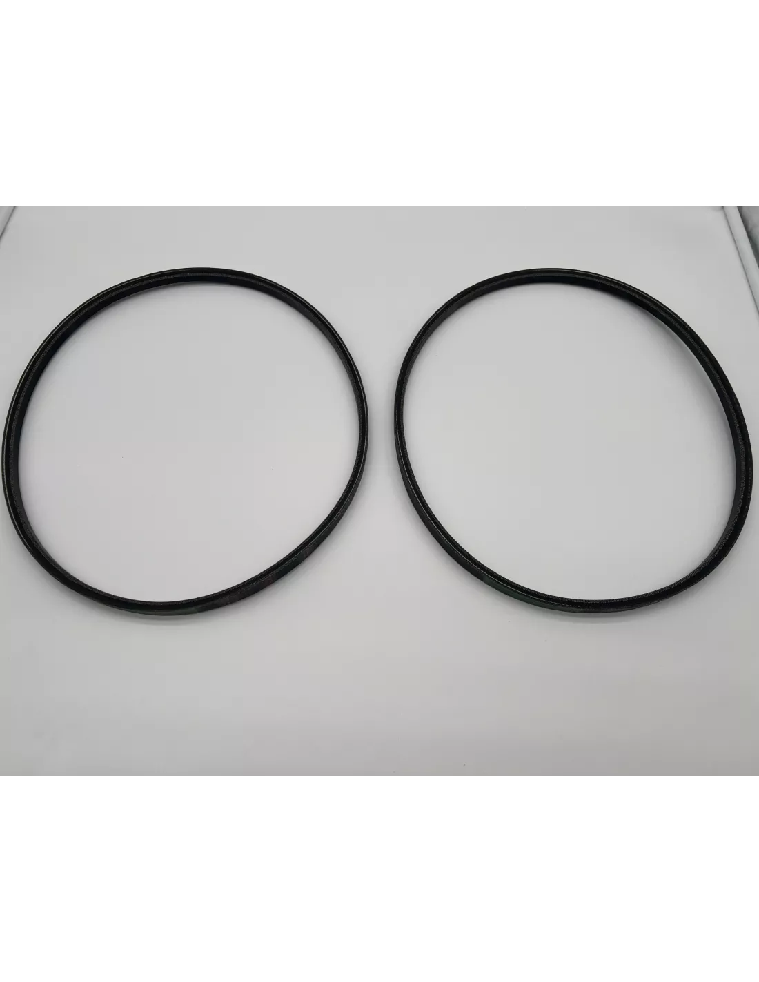 Courroie accessoire LJ70 LJ73 1990+ et Hilux - La paire TOYOTA -