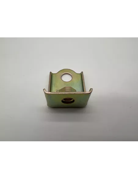 Patte support conduite arrivée gasoil pompe à injection HDJ80 et HZJ7