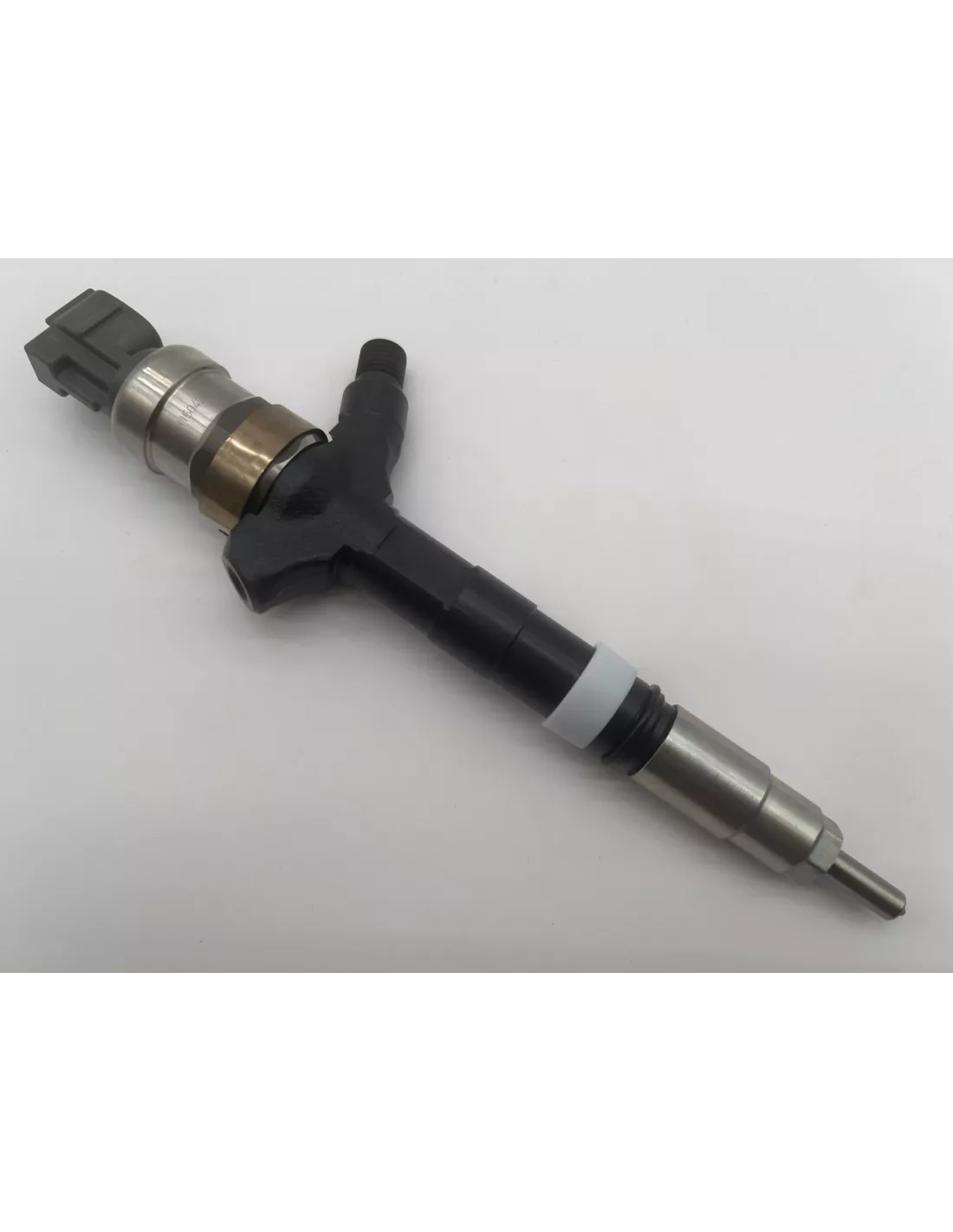 Injecteur Hilux D4-D 2001-2005 2KD-FTV KDN165 KDJ170 DENSO -