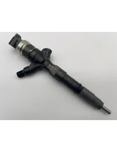 Injecteur NEUF Denso Hilux Vigo 2KD-FTV 2.5D4-D DENSO - accessoire 4x4