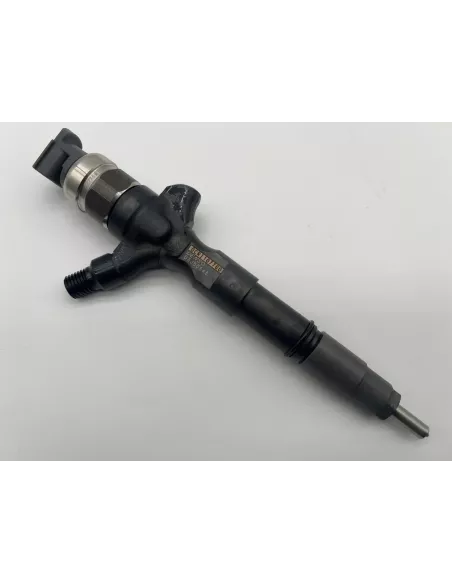 Injecteur NEUF Denso Hilux Vigo 2KD-FTV 2.5D4-D DENSO - accessoire 4x4