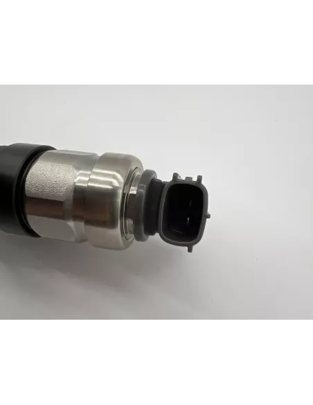 Injecteur NEUF Denso Land Cruiser KDJ15 3.0D4-D 173cv et Hilux Vigo
