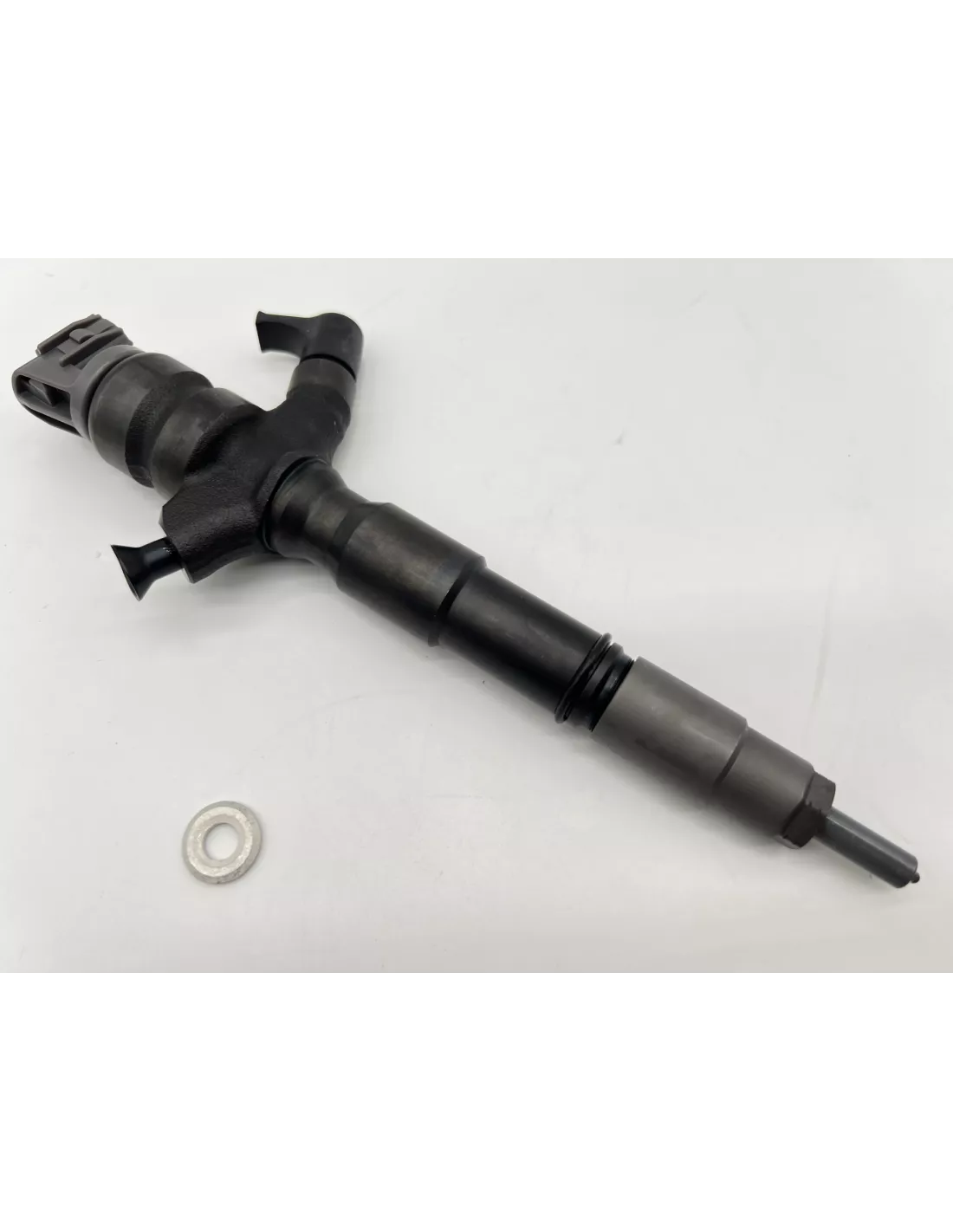 Injecteur NEUF Denso Hilux Vigo 2KD-FTV 2.5D4-D DENSO - accessoire 4x4
