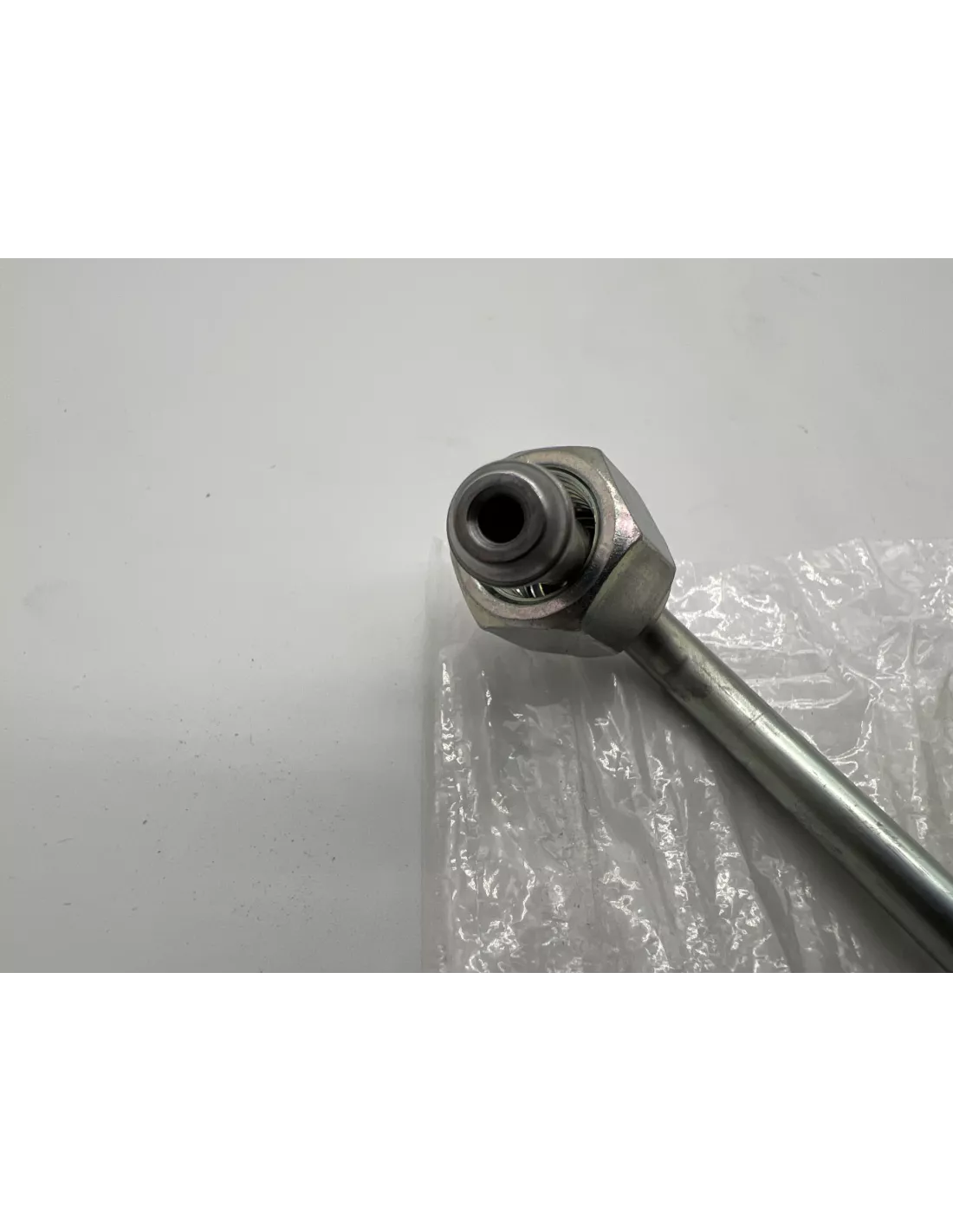 Conduite rigide haute pression injecteur No2 et No3 VDJ200 286cv