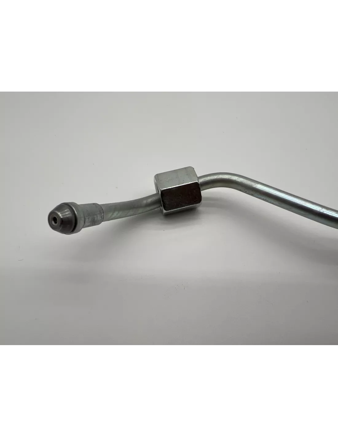 Conduite rigide haute pression injecteur No4 HDJ80 24s TOYOTA -