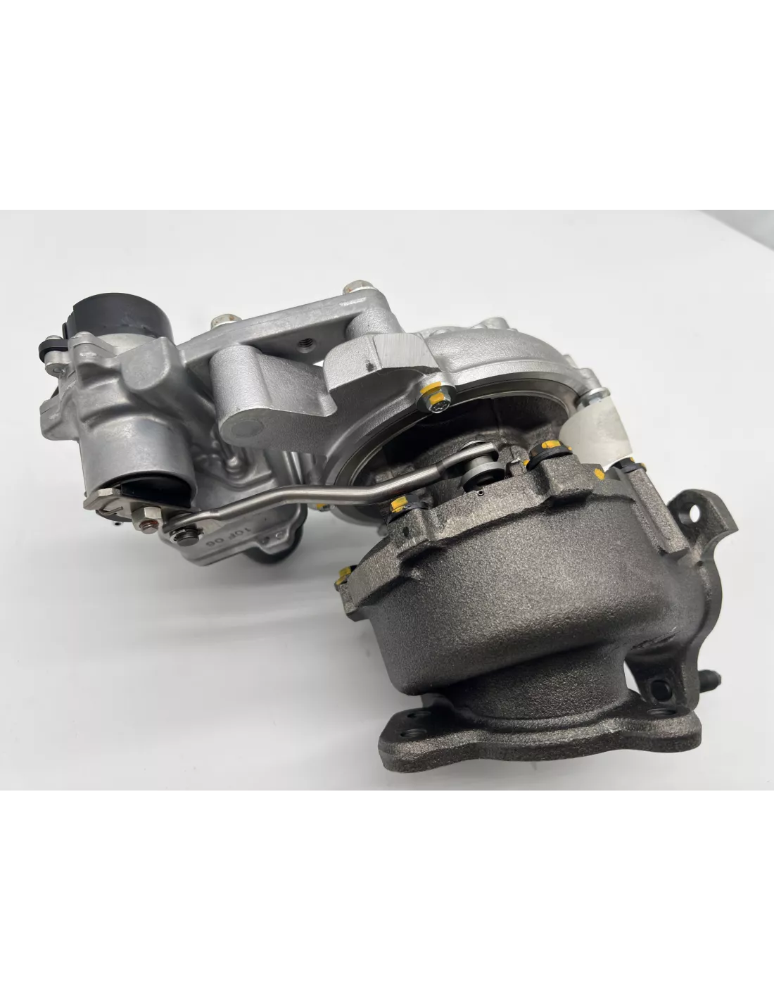 Turbocompresseur droit géométrie variable Toyota VDJ200 TOYOTA -