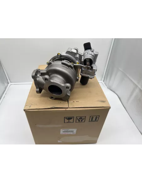 Turbocompresseur gauche géométrie variable Toyota VDJ200 TOYOTA -