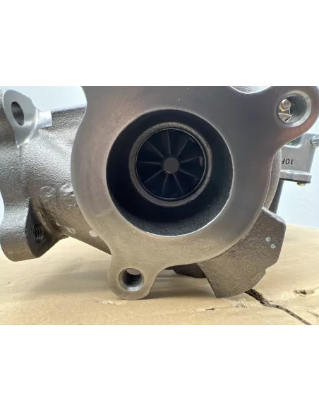 Turbocompresseur gauche géométrie variable Toyota VDJ200 TOYOTA -