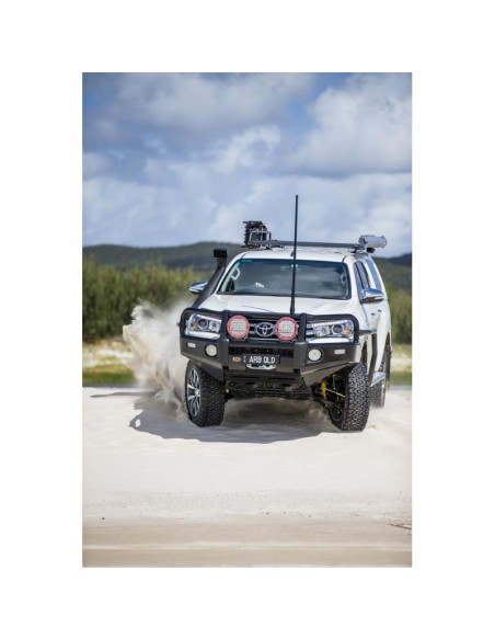 Pare-chocs ARB Summit Combar ARB Toyota Hilux Revo 2016+