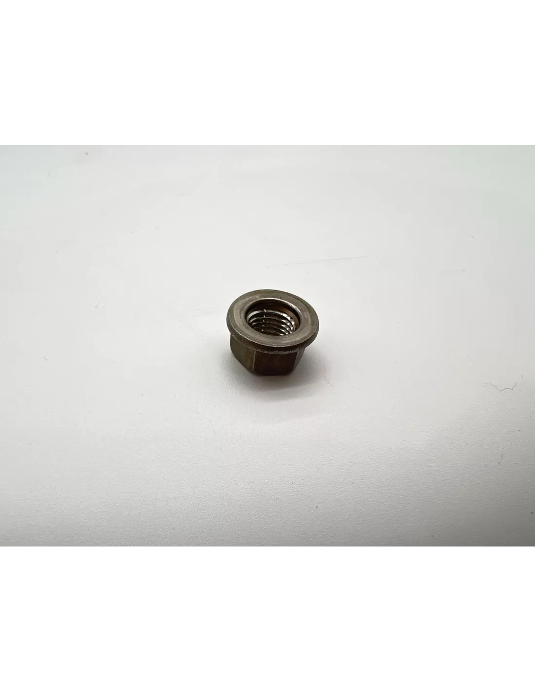 ECROU TURBO / COLLECTEUR ECH 1KZ TOYOTA - accessoire 4x4