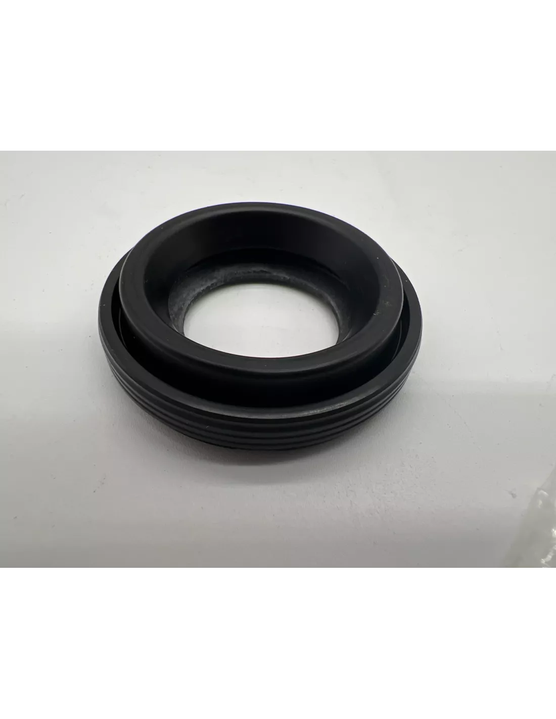 Joint rond entre injecteur et dessus cache culbuteur Hilux Vigo