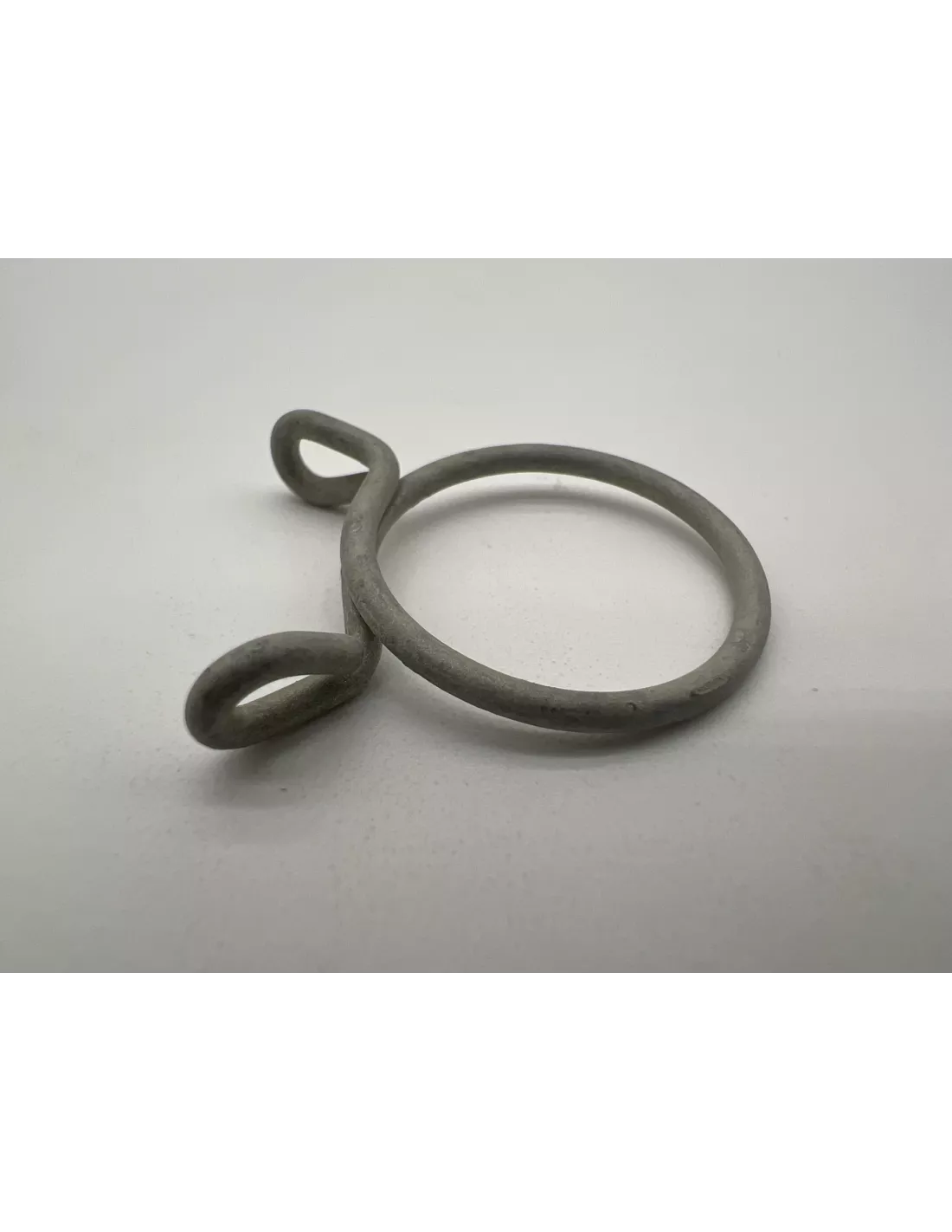 Clips métallique durite caoutchouc de reniflard TOYOTA - accessoire