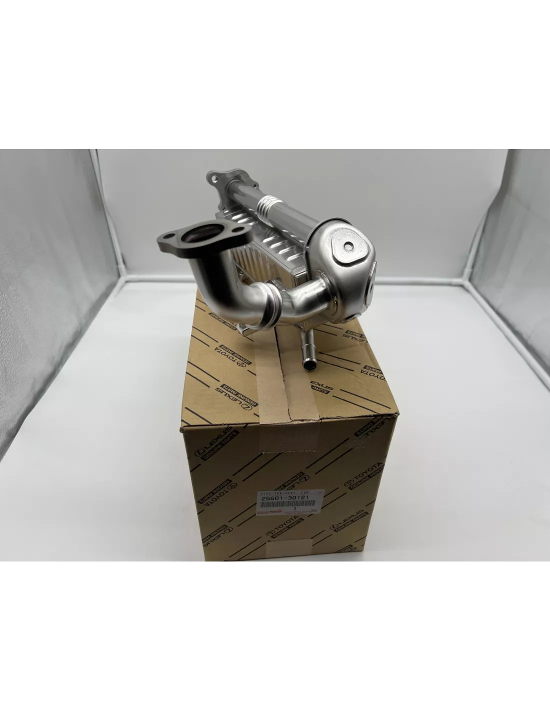 Refroidisseur EGR recirculation gaz échappement KDJ15 190cv TOYOTA -