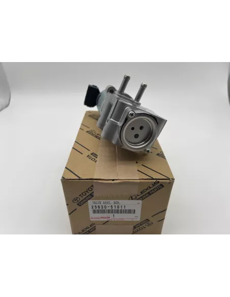 Vanne EGR recirculation gaz échappement No2 VDJ200 TOYOTA -
