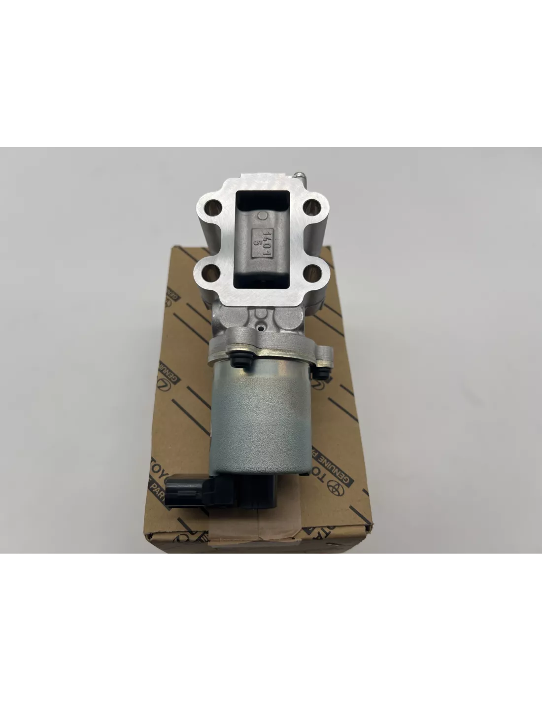 Vanne EGR recirculation gaz échappement No2 VDJ200 TOYOTA -