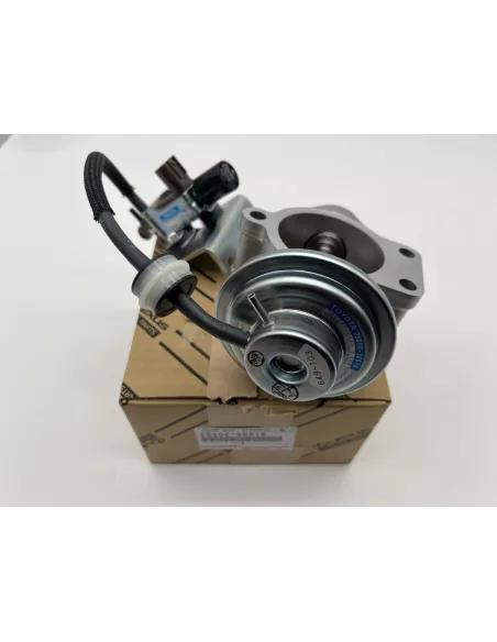 Vanne EGR recirculation gaz échappement KDJ9 KDJ12 163cv TOYOTA -