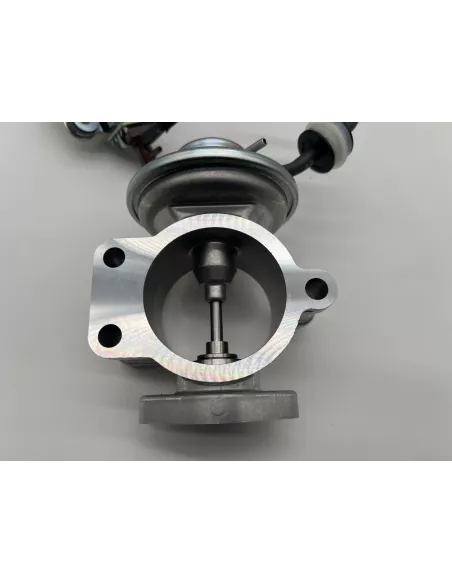 Vanne EGR recirculation gaz échappement KDJ9 KDJ12 163cv TOYOTA -