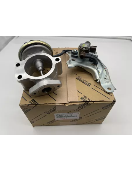Vanne EGR recirculation gaz échappement KDJ150 KDJ155 173cv TOYOTA -