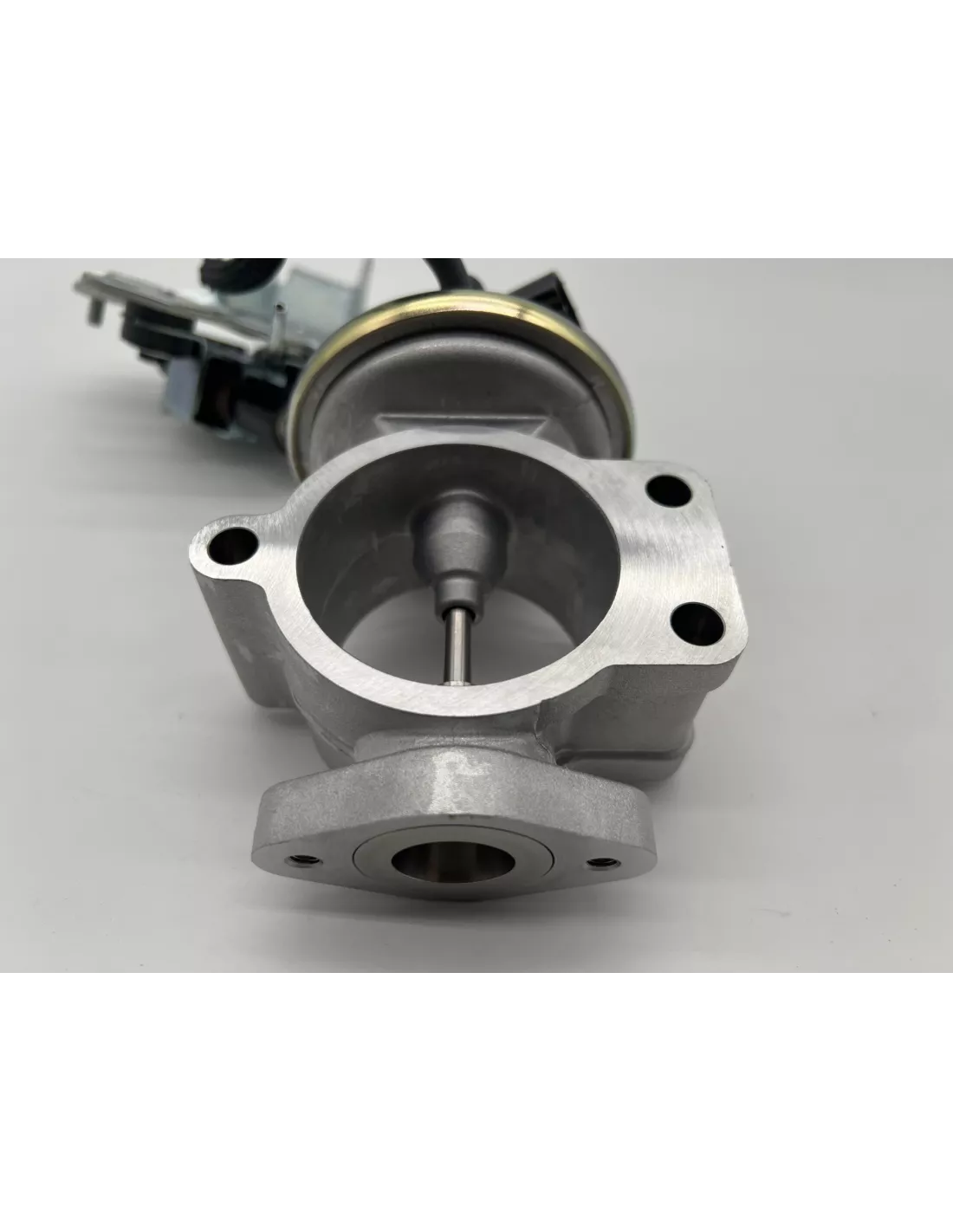 Vanne EGR recirculation gaz échappement KDJ150 KDJ155 173cv TOYOTA -