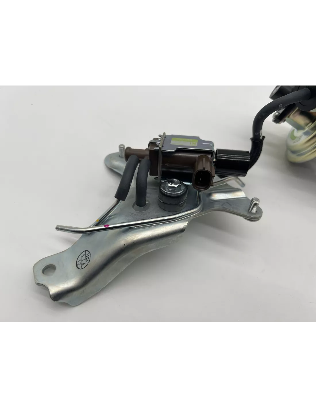 Vanne EGR recirculation gaz échappement KDJ150 KDJ155 173cv TOYOTA -