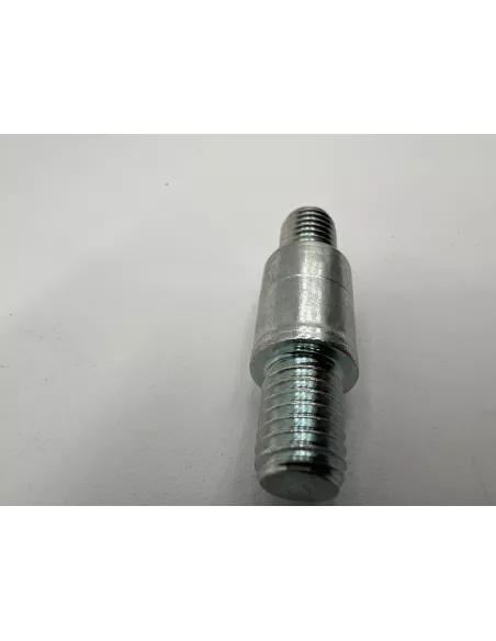 Boulon entre culasse et collecteur admission HDJ80 HZJ7 TOYOTA -