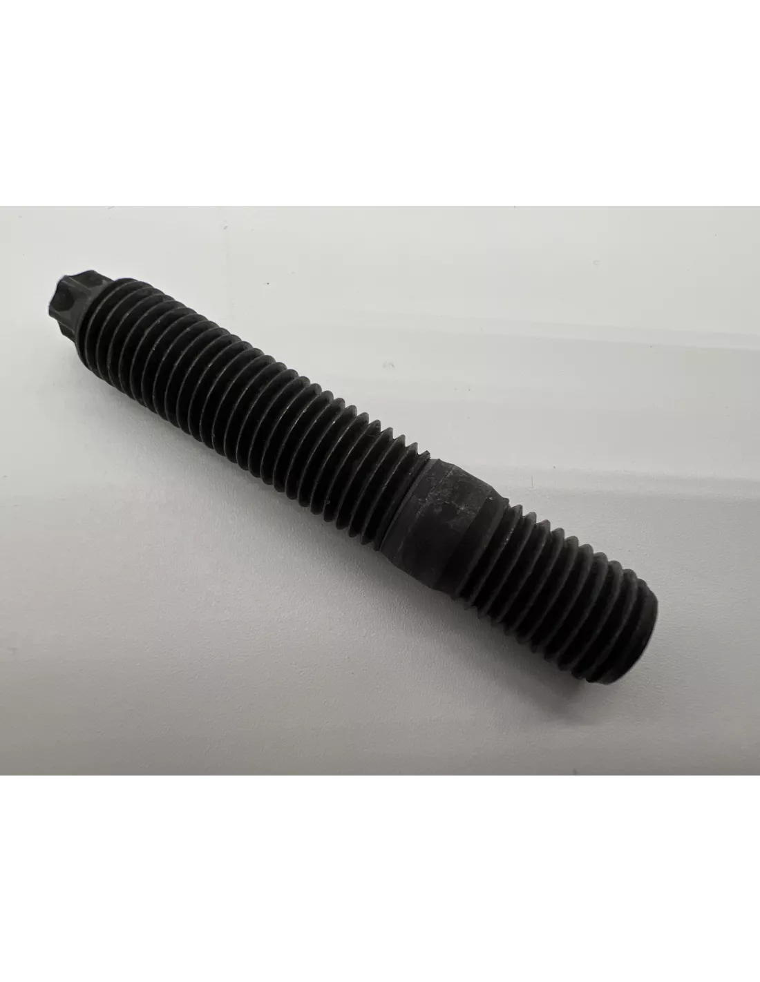 Goujon collecteur échappement HDJ80 HDJ100 HZJ7 motorisations 1HZ 1PZ