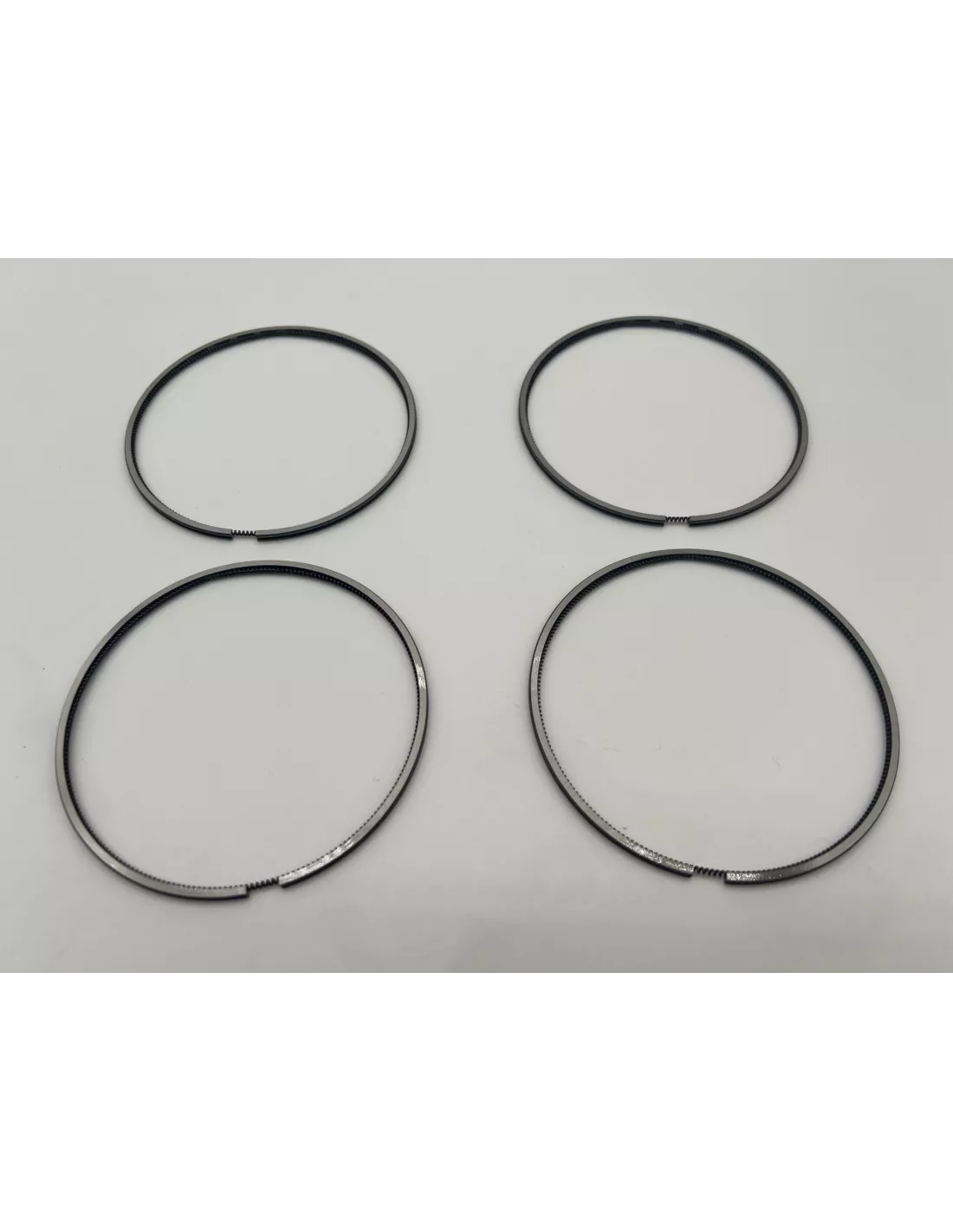 Jeu de segments pour 4 pistons KDJ15 190cv et Hilux Vigo 3.0D4-D