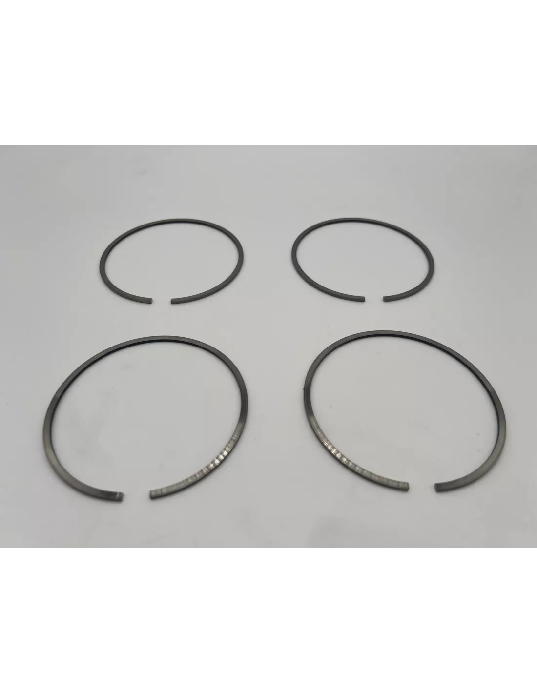 Jeu de segments pour 4 pistons KDJ15 190cv et Hilux Vigo 3.0D4-D