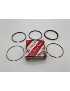 Jeu de segments pour 4 pistons KZJ7 KZJ9 TOYOTA - accessoire 4x4