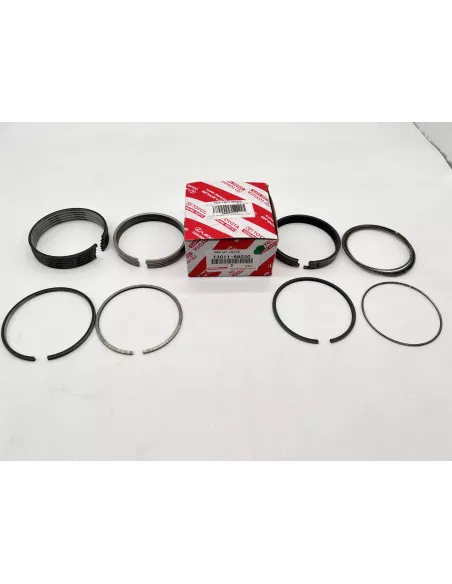 Jeu de segments pour 6 pistons HJ60 HJ61 TOYOTA - accessoire 4x4