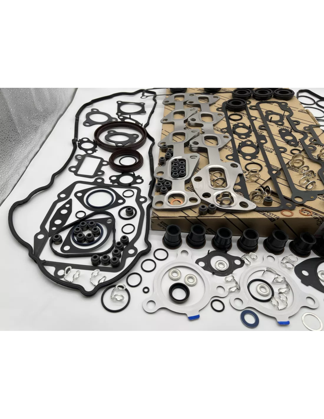 Pochette de joints moteur complète VDJ200 TOYOTA - accessoire 4x4