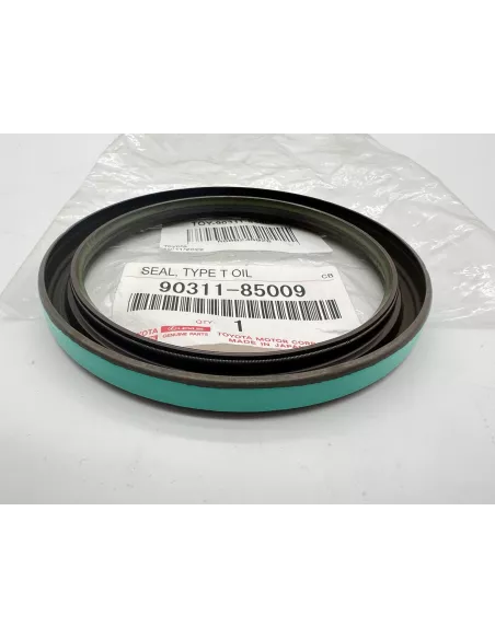Joint spi arrière vilebrequin côté volant moteur LJ7 Hilux 2.4D et