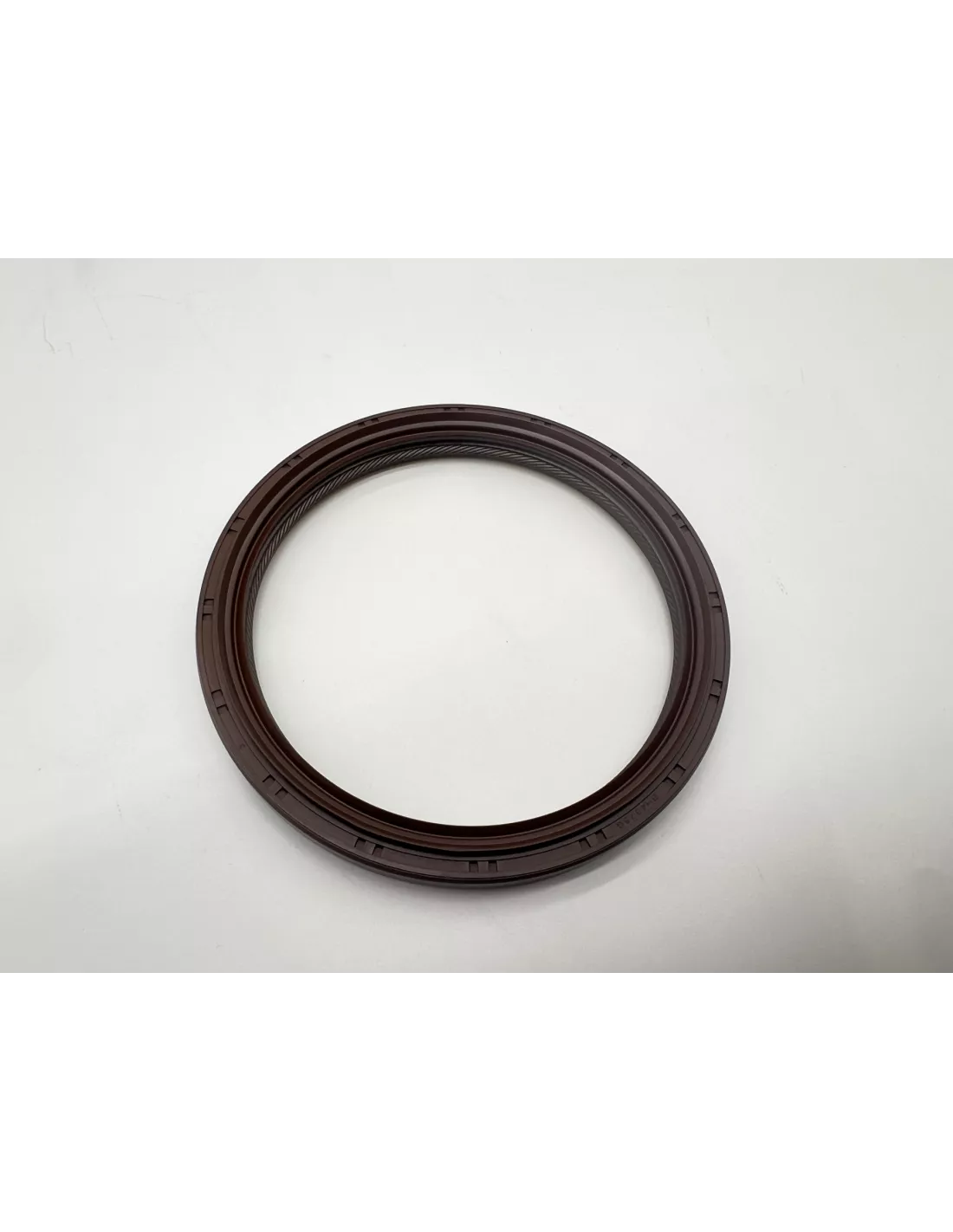 Joint spi arrière vilebrequin côté volant moteur Land Cruiser Hilux