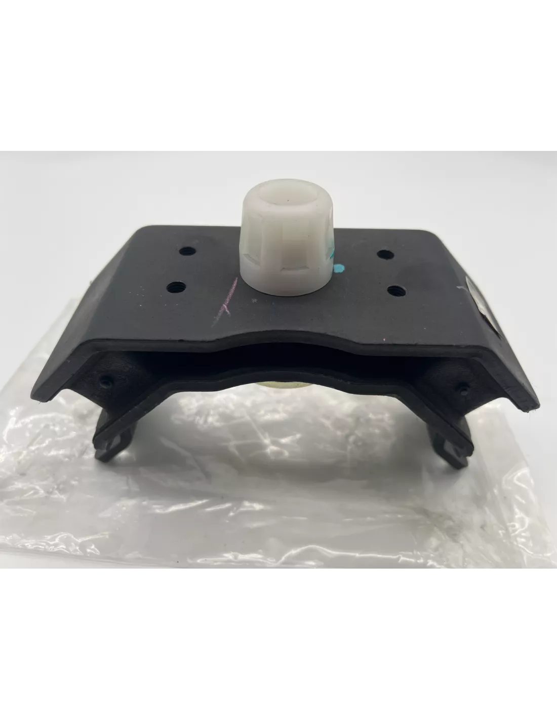 Silent bloc support moteur côté boite de vitesses automatique Hilux