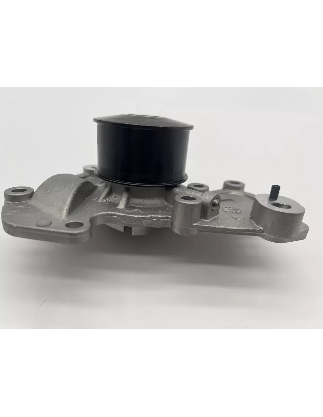 Pompe à eau Hyndai Santa Fe et Tucson 2.7i V6 AISIN - accessoire 4x4