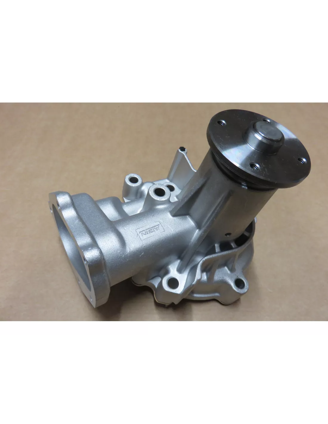 Pompe à eau L200 KB4T 2.5DID 2005 AISIN - accessoire 4x4