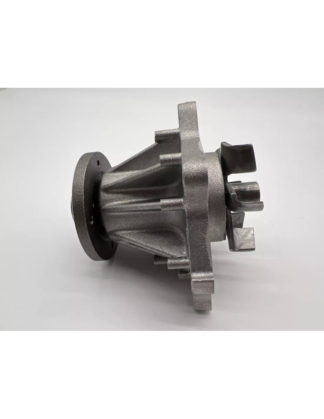 Pompe à eau Patrol GR Y61 2.8TD - moteur RD28T AISIN - accessoire 4x4